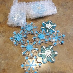 Lillian Vernon Glass Snowflakes 12 pieces